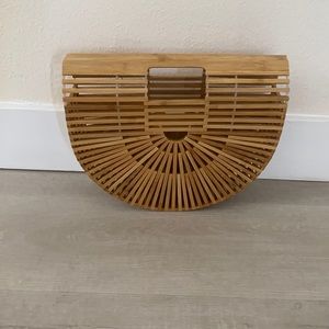 Bamboo style arc beach bag